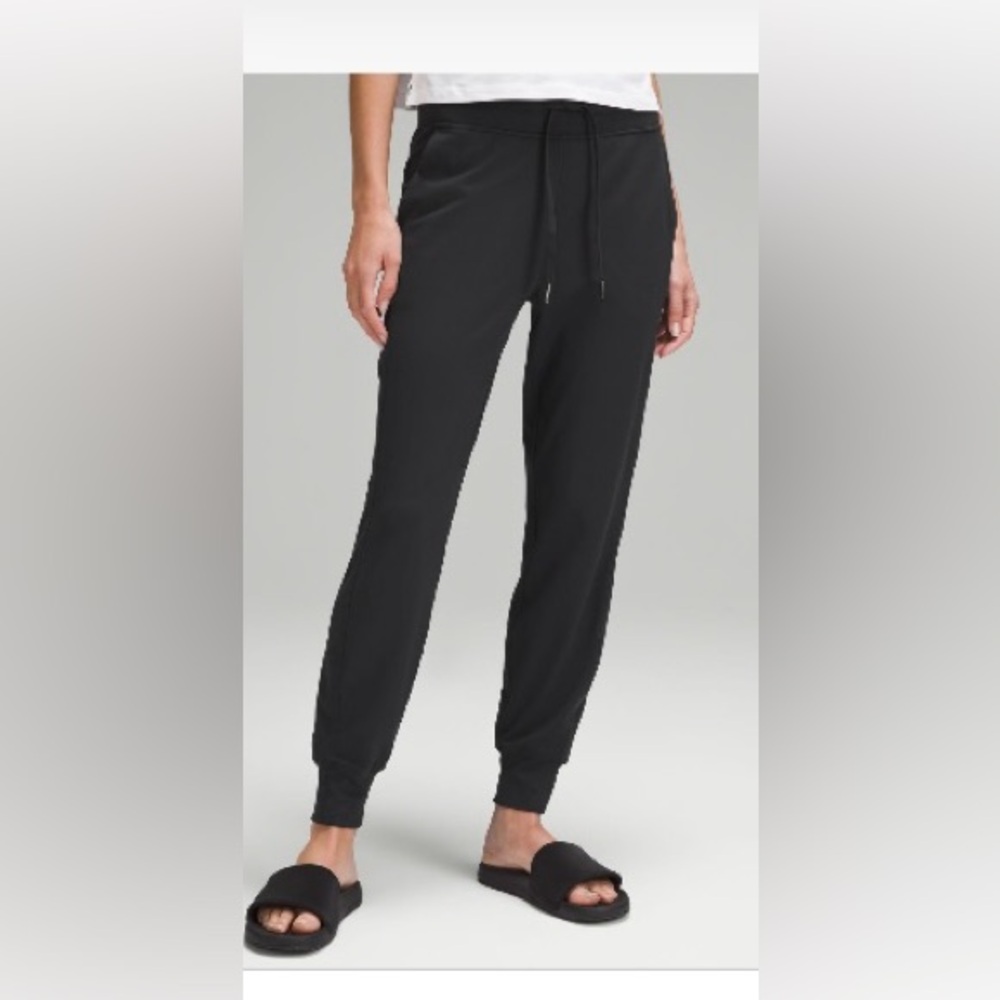 Lululemon Ready to Rulu Joggers